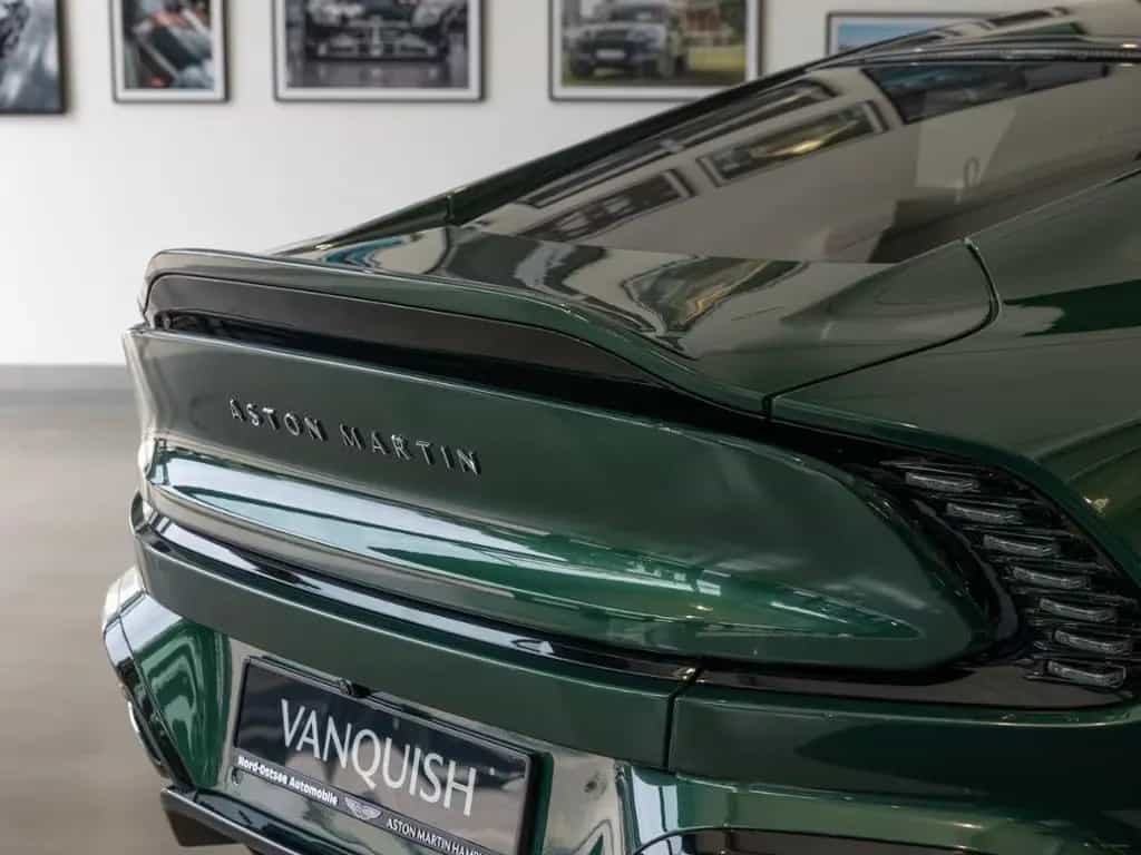 Aston Martin Vanquish Coupe Aston Martin Hamburg null-photo-7