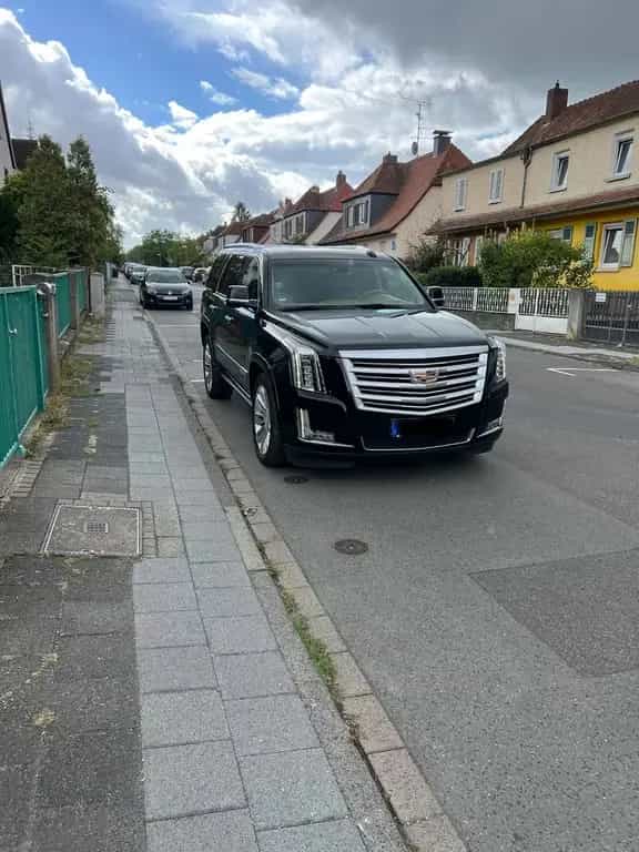 Cadillac Escalade 6.2 V8 Platinum ESV Autom. Platinum 09/2015-photo-10