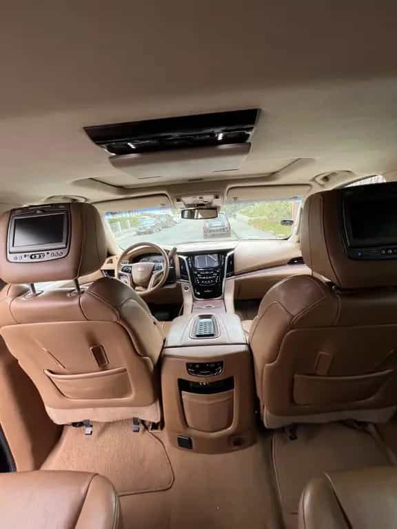 Cadillac Escalade 6.2 V8 Platinum ESV Autom. Platinum 09/2015-photo-6