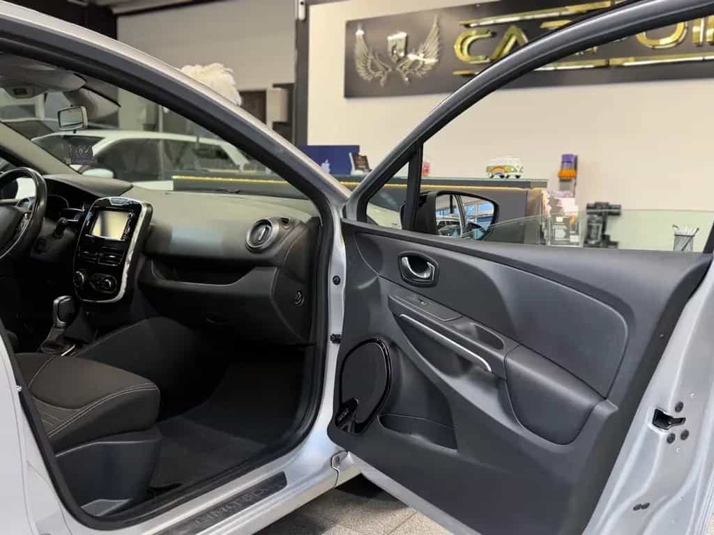 Renault Clio IV Energy Limited 1,2l Aut./Ang/Navi/BT/Tem 05/2016-photo-15