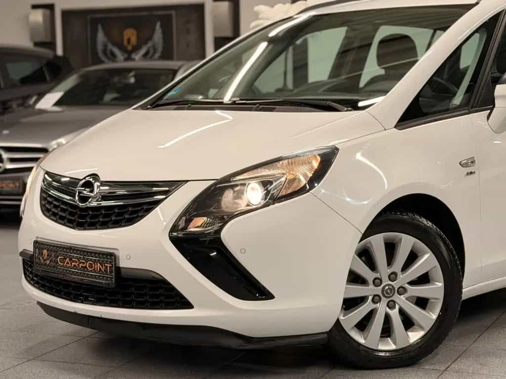 Opel Zafira C Tourer Active 2.0 CDTI/7-Sitzer/BT/Navi 02/2014-photo-2