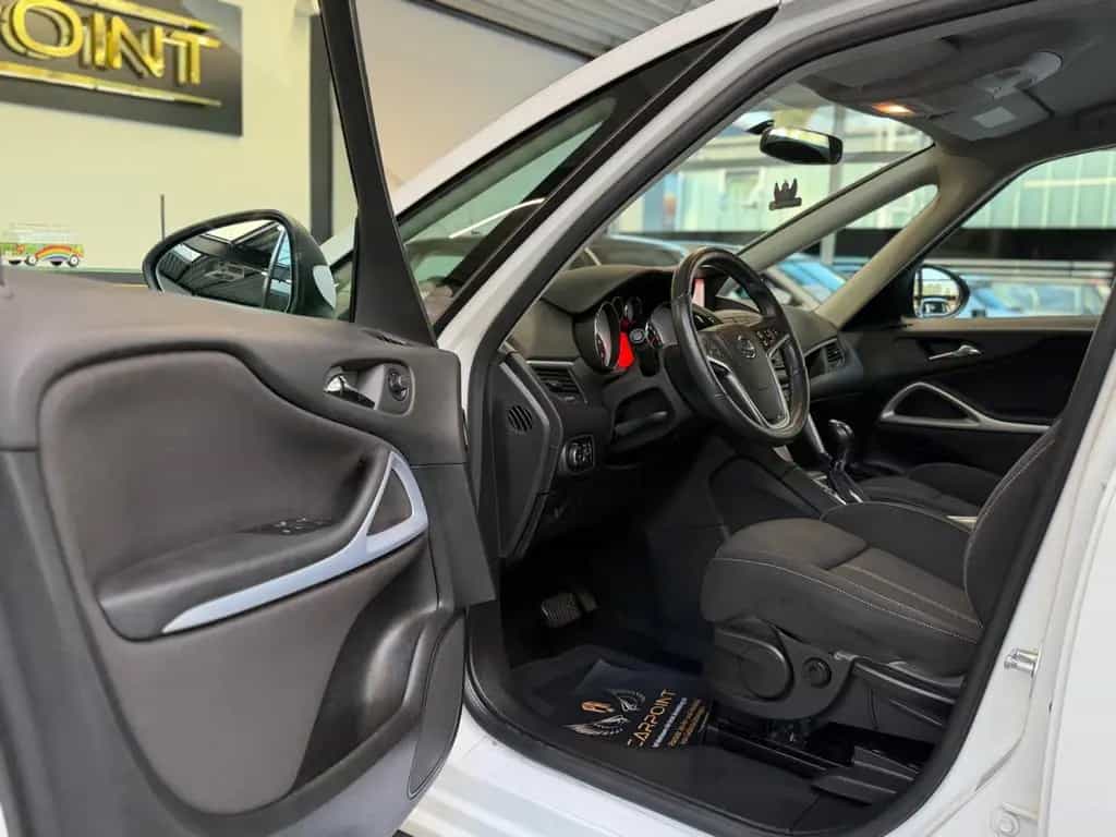 Opel Zafira C Tourer Active 2.0 CDTI/7-Sitzer/BT/Navi 02/2014-photo-8