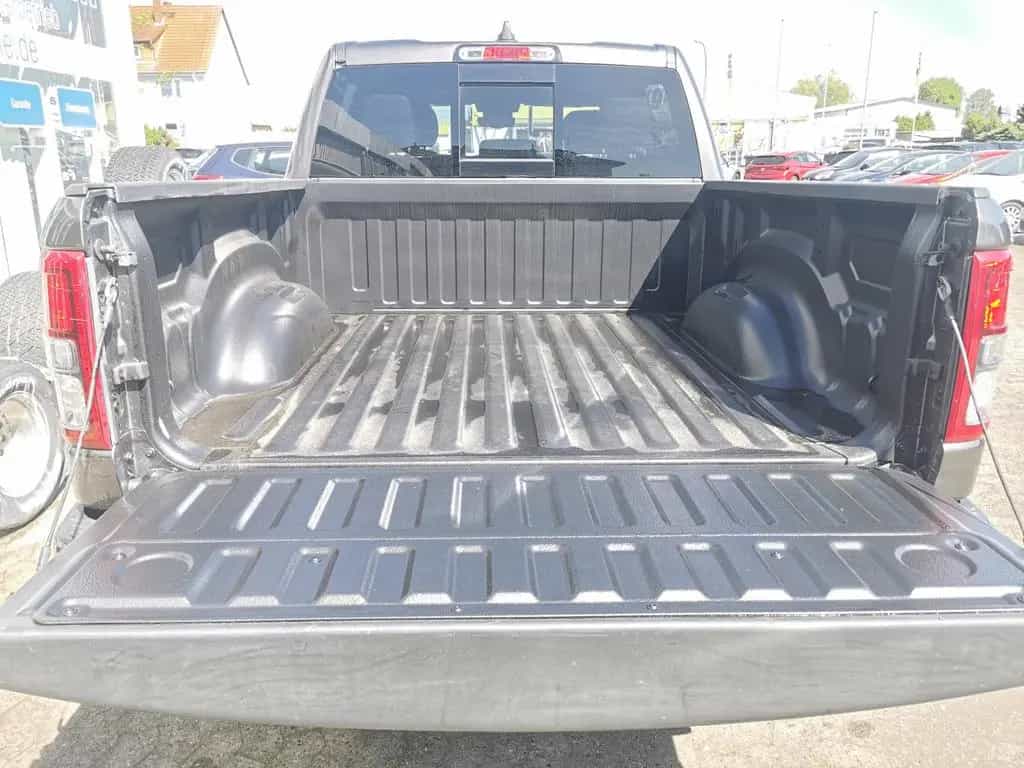 Dodge RAM 1500 Bighorn-AHK-Leder-Kamera-PDC 07/2020-photo-17