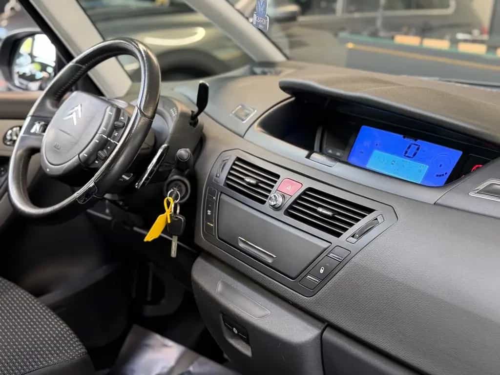 Citroën C4 Picasso Tendance/Automatik/Navi/PDC/BT 03/2009-photo-18