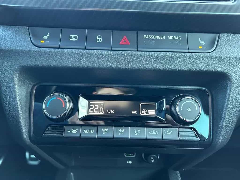 Skoda Fabia Monte Carlo Android/Apple*SHZ*DAB*PDC*Alu 09/2020-photo-8