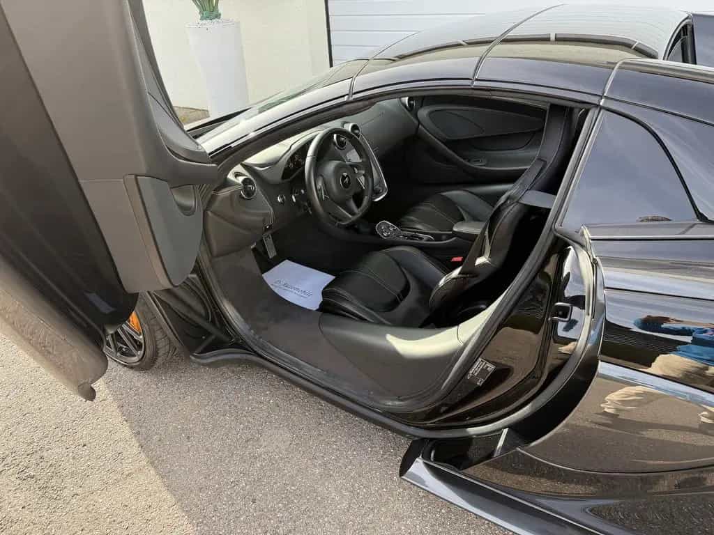 McLaren 570S S P I D E R *** 1. HD. *** 35 TKM *** 06/2018-photo-10