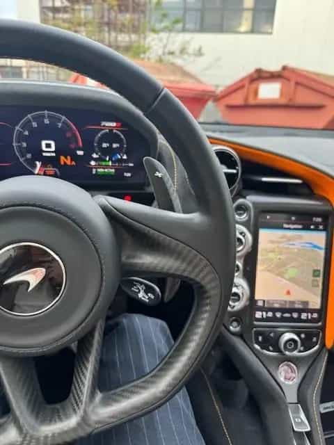 McLaren 720S Spider 01/2023-photo-4