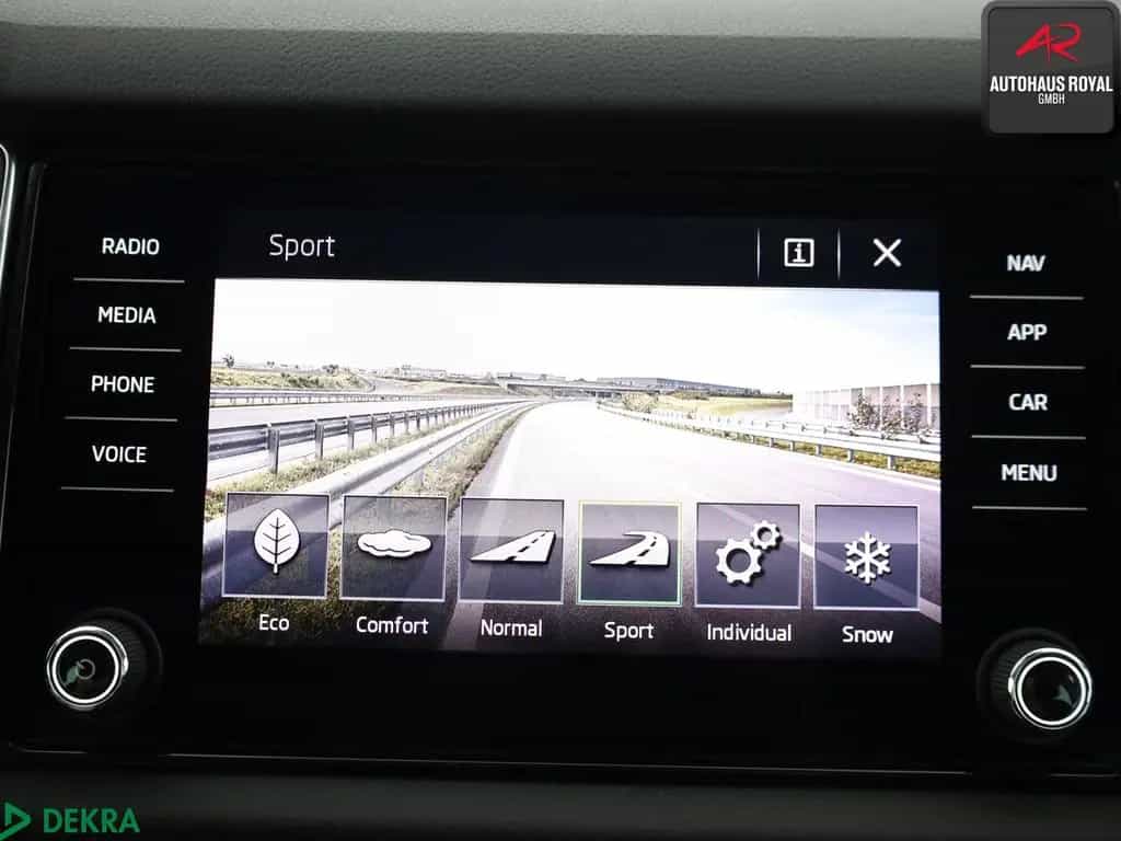 Skoda Kodiaq 2.0 TDI 4x4 KESSY,360GRAD,ACC,MEMORY,AHK 05/2018-photo-17