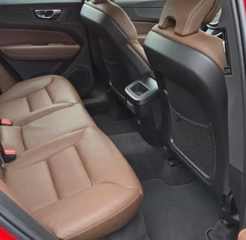 Volvo XC60 B5 AWD 4x4 Momentum Pro Geartronic 08/2022-photo-11