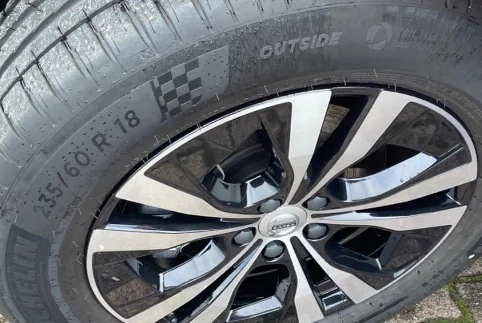 Volvo XC60 B5 AWD 4x4 Momentum Pro Geartronic 08/2022-photo-7