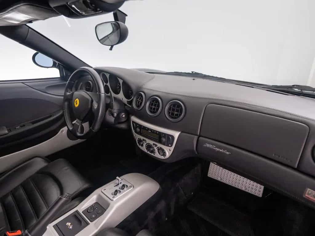 Ferrari 360 Spider 08/2001-photo-13