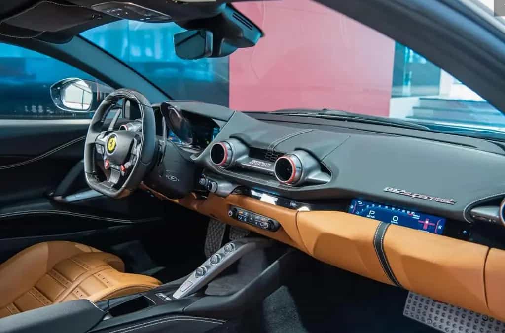 Ferrari Einzelstück - 812 mit Werksgarantie 07/2021-photo-12