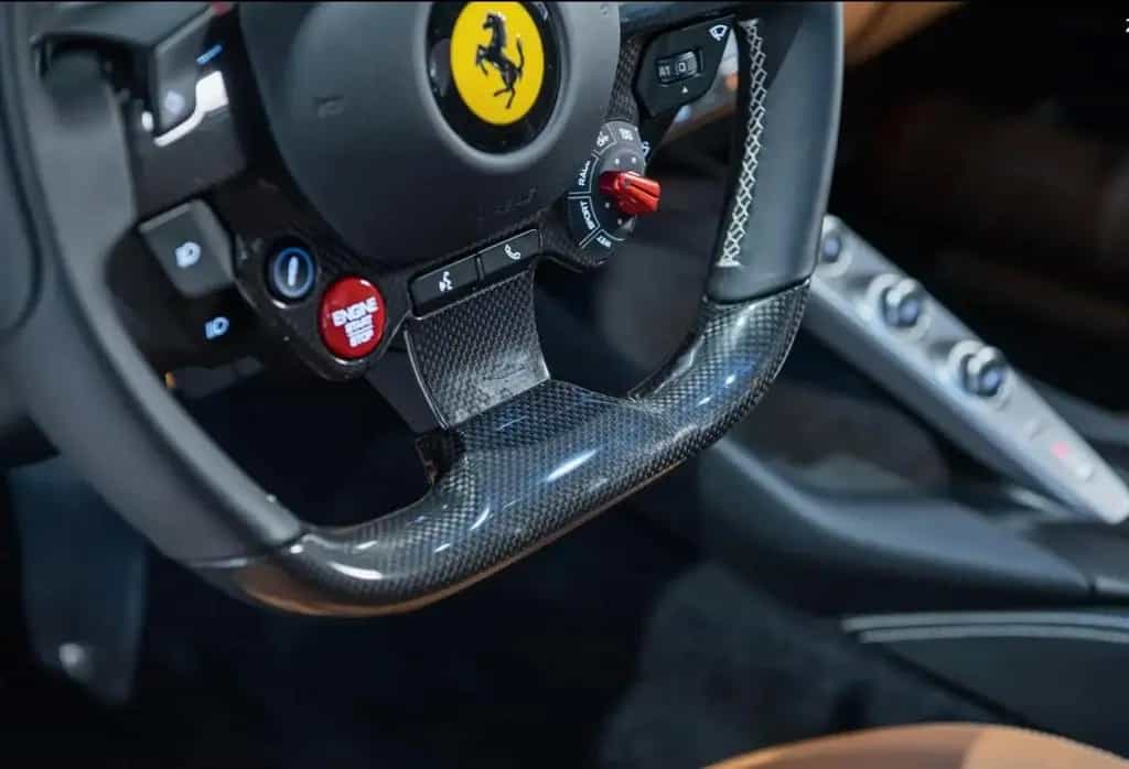 Ferrari Einzelstück - 812 mit Werksgarantie 07/2021-photo-15