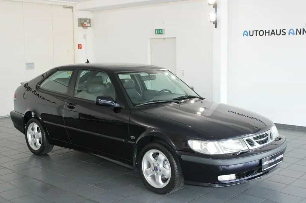Saab 9-3 2.0t/Klimaaut../SHZ/Automatik/RESTAURIERT/2+ 01/2001-photo-1