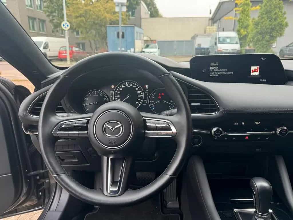 Mazda 3 2.0 SKYACTIV-X M-Hybrid 179 PS 360 LED VOLL 01/2021-photo-7