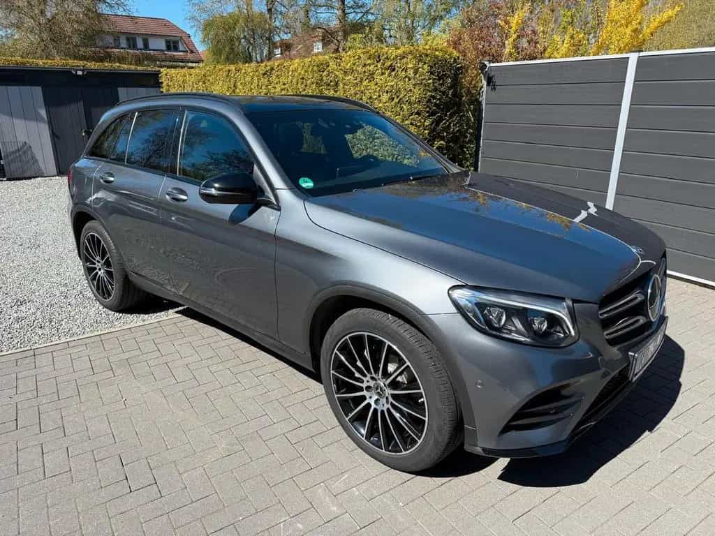 Mercedes-Benz GLC 250 d 4MATIC Autom. AMG, PANO, Leder 02/2018-photo-0