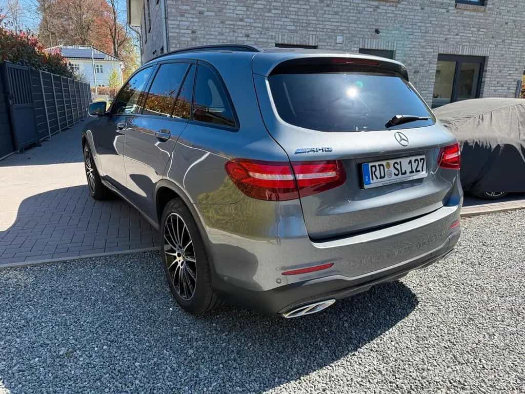 Mercedes-Benz GLC 250 d 4MATIC Autom. AMG, PANO, Leder 02/2018-photo-2