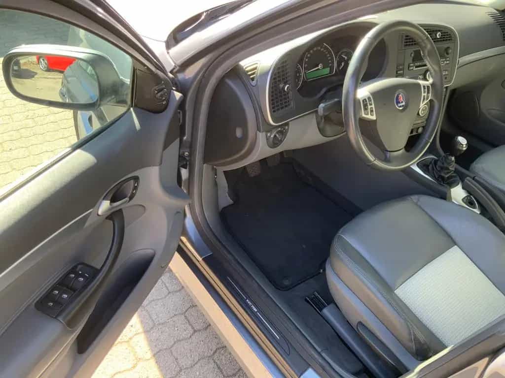 Saab 9-3 Lim. 2.0 T Vector Hirsch 1.Hand & Scheckheft 04/2007-photo-8