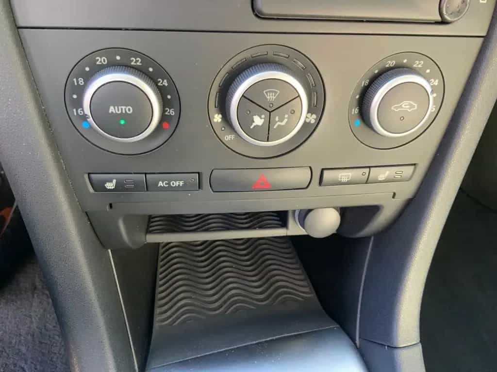 Saab 9-3 Lim. 2.0 T Vector Hirsch 1.Hand & Scheckheft 04/2007-photo-17