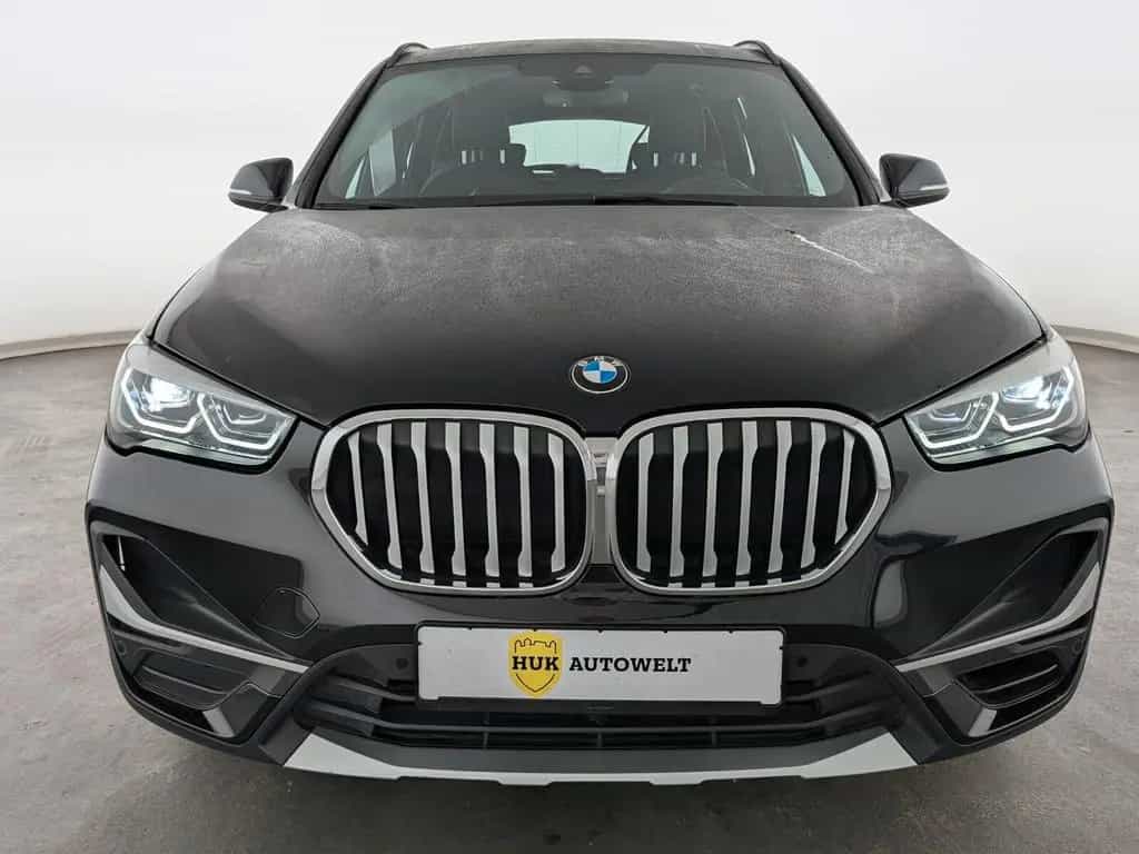 BMW X1 xDrive20i xLine LED+NAVI+PDC+SHZ+TEMP+ 08/2019-photo-1