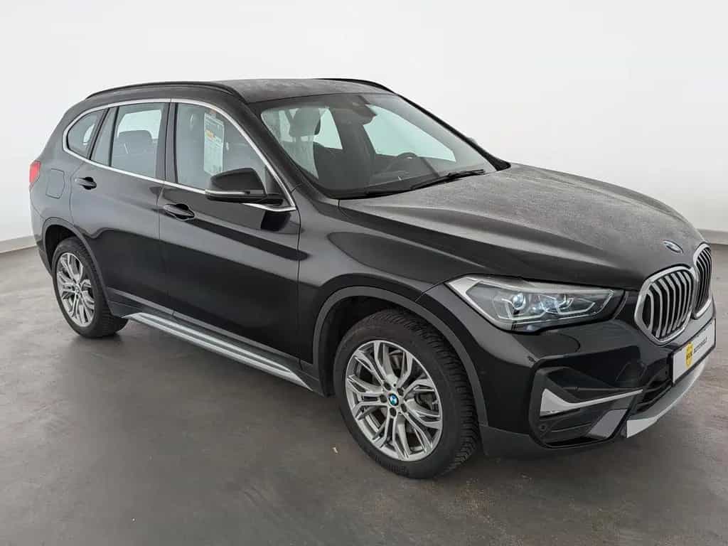 BMW X1 xDrive20i xLine LED+NAVI+PDC+SHZ+TEMP+ 08/2019-photo-4