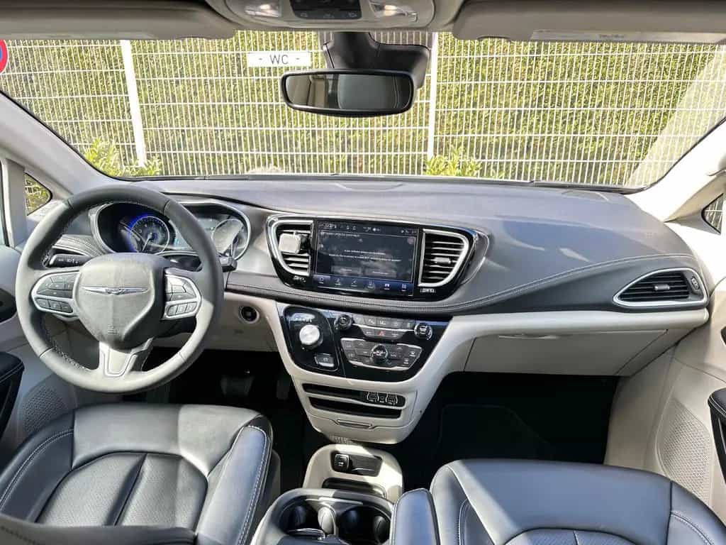 Chrysler Pacifica 03/2024-photo-7