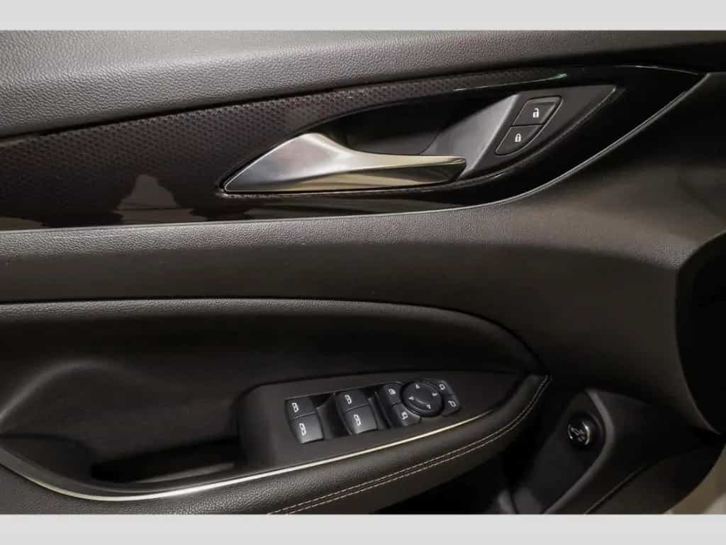 Opel Insignia B Sports Tourer Ultimate RückKam Leder 10/2022-photo-15