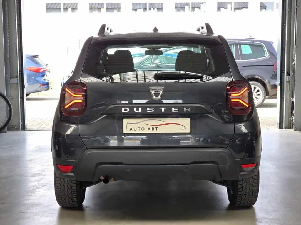 Dacia Duster Comfort SHZ CarPlay PDC LED 02/2023-photo-4