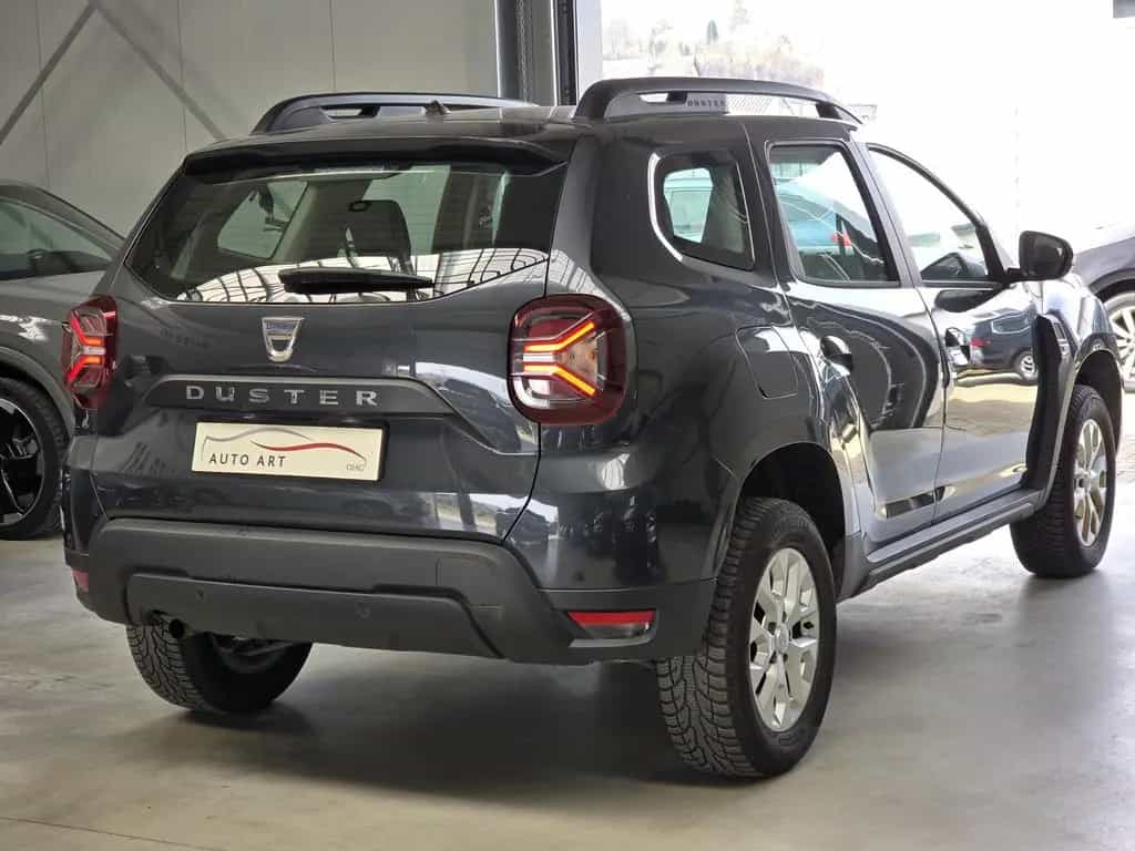 Dacia Duster Comfort SHZ CarPlay PDC LED 02/2023-photo-5