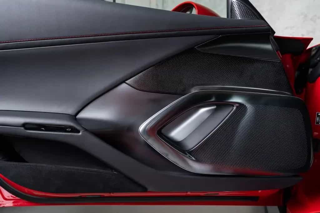 Ferrari 12Cilindri Carbon Lift Pano MY 26 ON STOCK null-photo-14