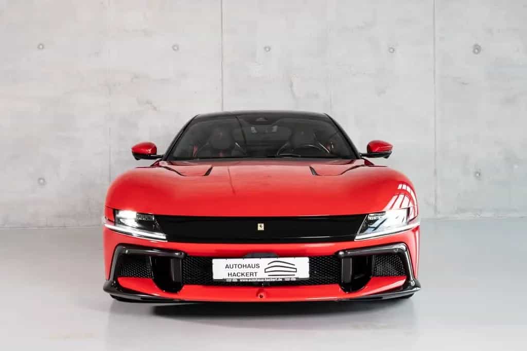 Ferrari 12Cilindri Carbon Lift Pano MY 26 ON STOCK null-photo-2