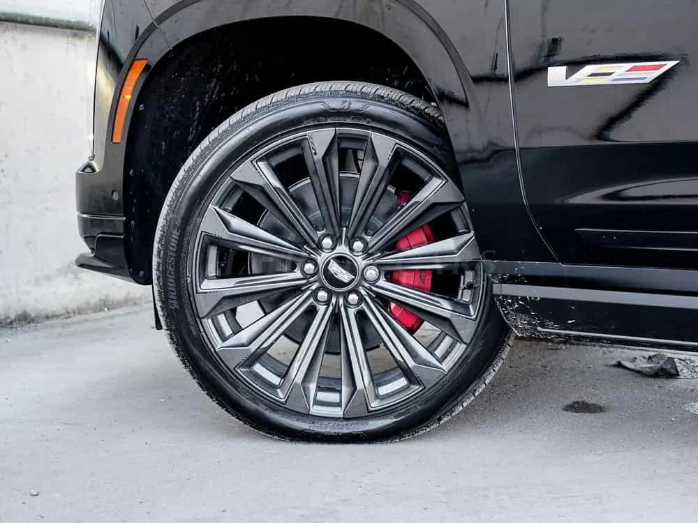 Cadillac Escalade 2026 Escalade ESV V-Series € 184500 +6.2L 681 HP null-photo-34
