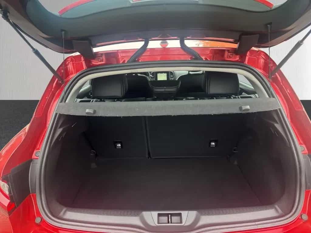 Renault Megane IV 1.2 TCe 130 Intens Navi StHzg SHZ GRA 06/2018-photo-11