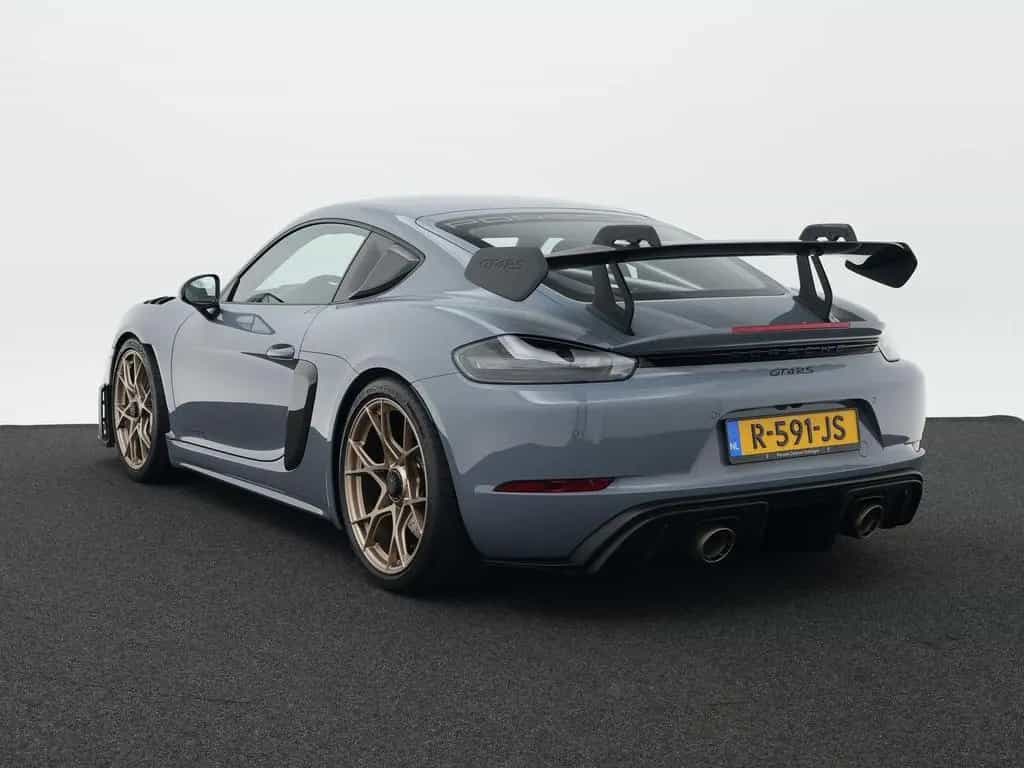 Porsche 718 Cayman GT4 RS 09/2022-photo-2