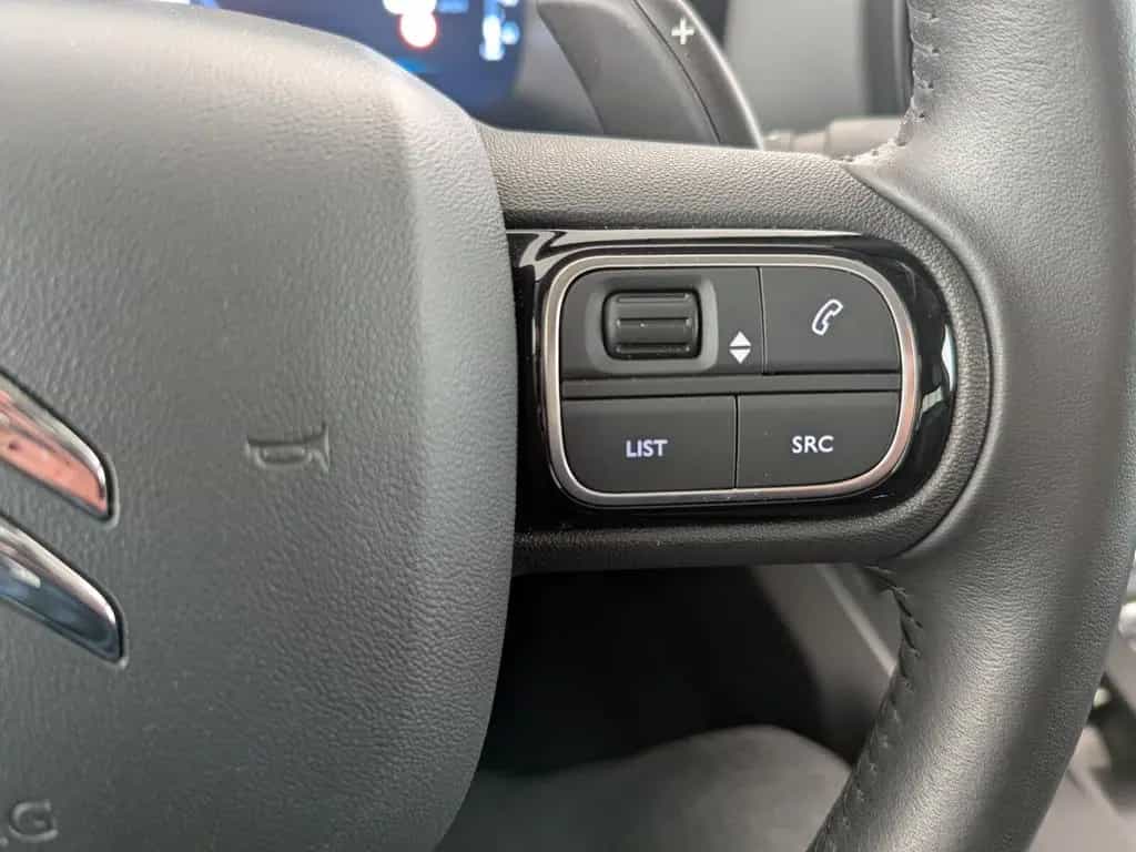 Citroën C5 Aircross 1.2 PureTech 130 Shine S&S LED+NAVI+ 03/2024-photo-24