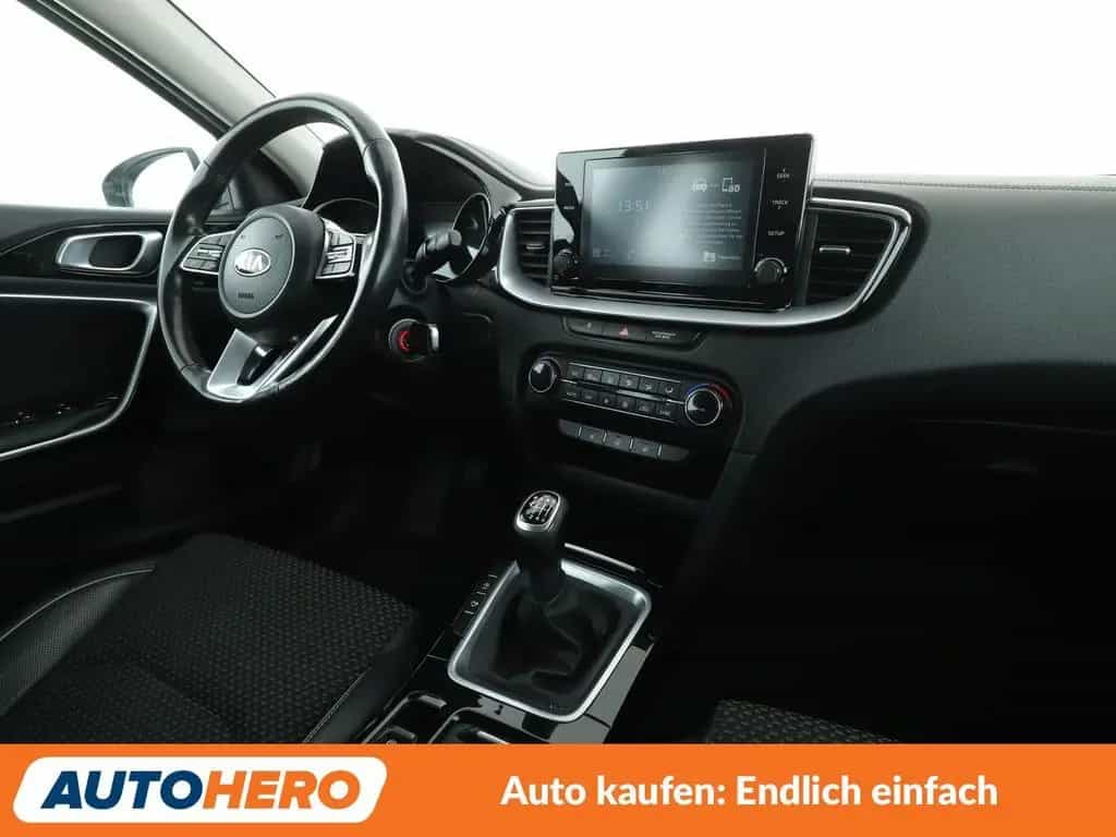 Kia XCeed 1.4 TGDI Vision *CAM*BiXENON*CAM*SHZ*LHZ* 11/2019-photo-22