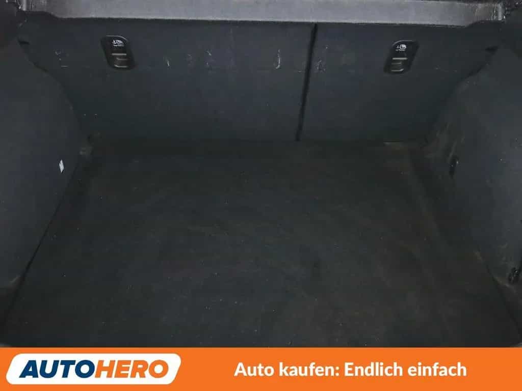 Mazda 3 2.2 Turbodiesel Exclusive-Line*CAM*NAVI*PDC* 09/2017-photo-17