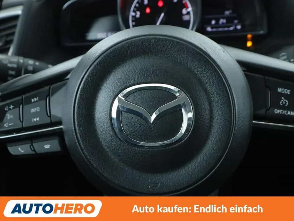 Mazda 3 2.2 Turbodiesel Exclusive-Line*CAM*NAVI*PDC* 09/2017-photo-18