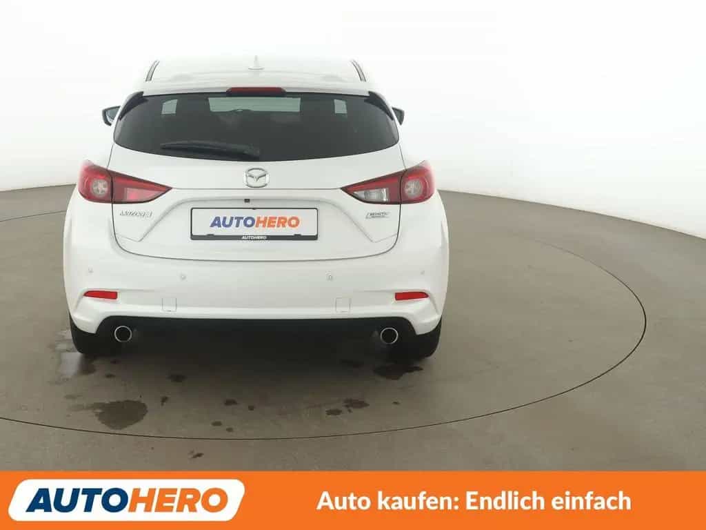 Mazda 3 2.2 Turbodiesel Exclusive-Line*CAM*NAVI*PDC* 09/2017-photo-4