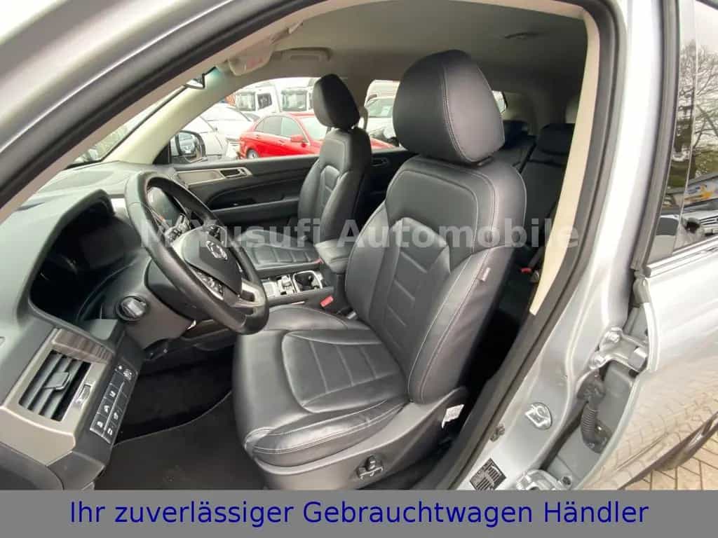 Ssangyong Rexton 2.2 e-XDi 220 2WD SAPPHIRE NAVI|CAM|LEDER 12/2017-photo-9