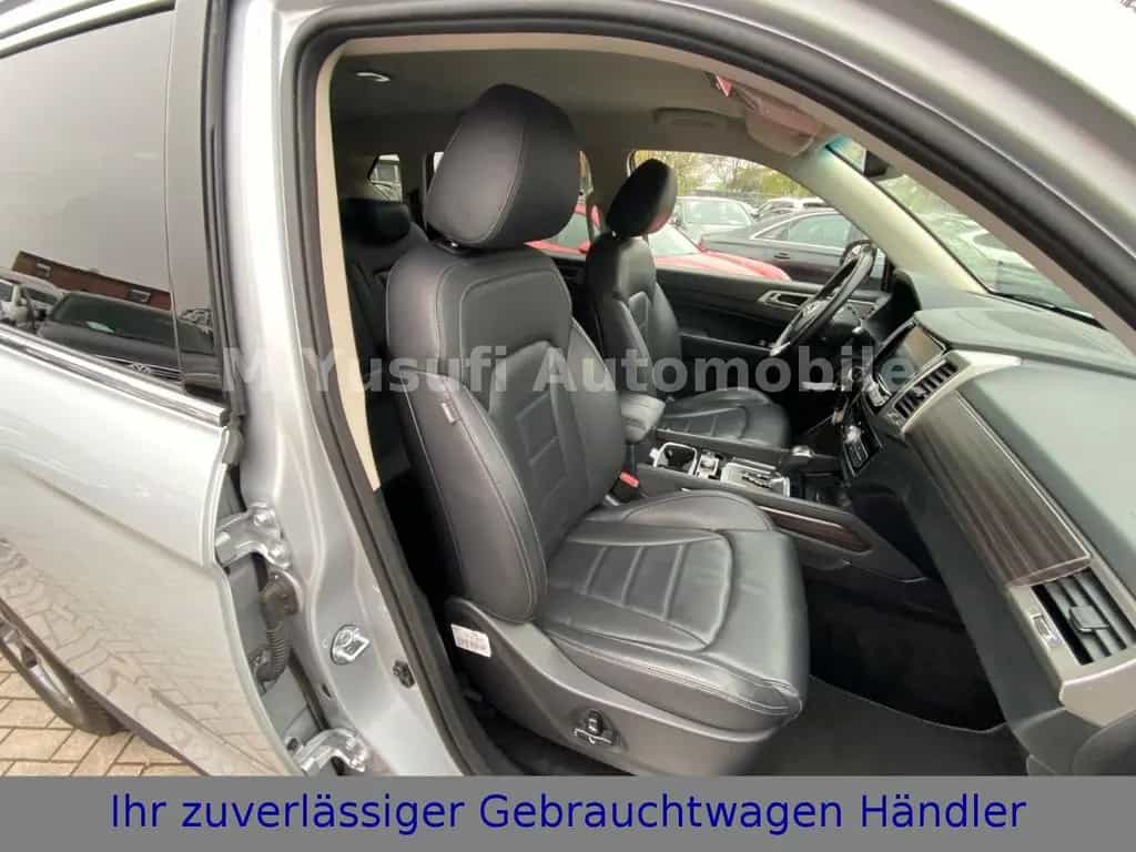 Ssangyong Rexton 2.2 e-XDi 220 2WD SAPPHIRE NAVI|CAM|LEDER 12/2017-photo-16