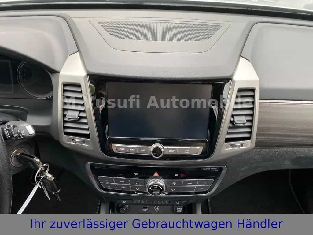 Ssangyong Rexton 2.2 e-XDi 220 2WD SAPPHIRE NAVI|CAM|LEDER 12/2017-photo-24