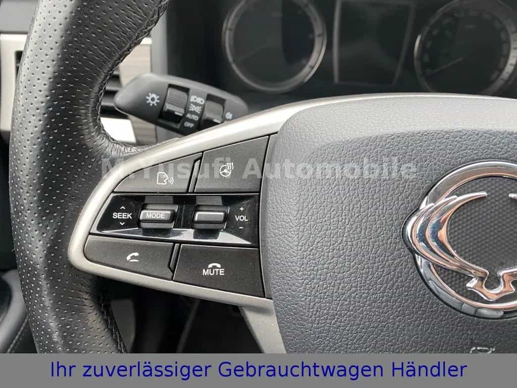 Ssangyong Rexton 2.2 e-XDi 220 2WD SAPPHIRE NAVI|CAM|LEDER 12/2017-photo-26