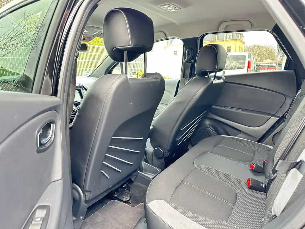 Renault Captur BOSE Edition Automatik LED 01/2018-photo-10