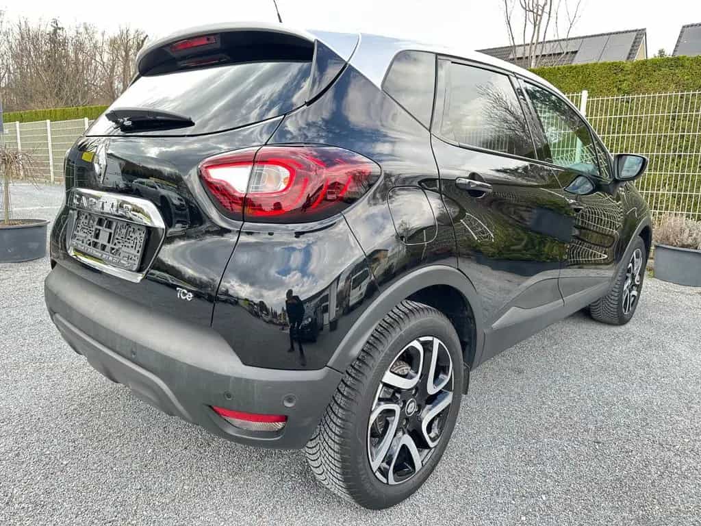 Renault Captur BOSE Edition Automatik LED 01/2018-photo-3