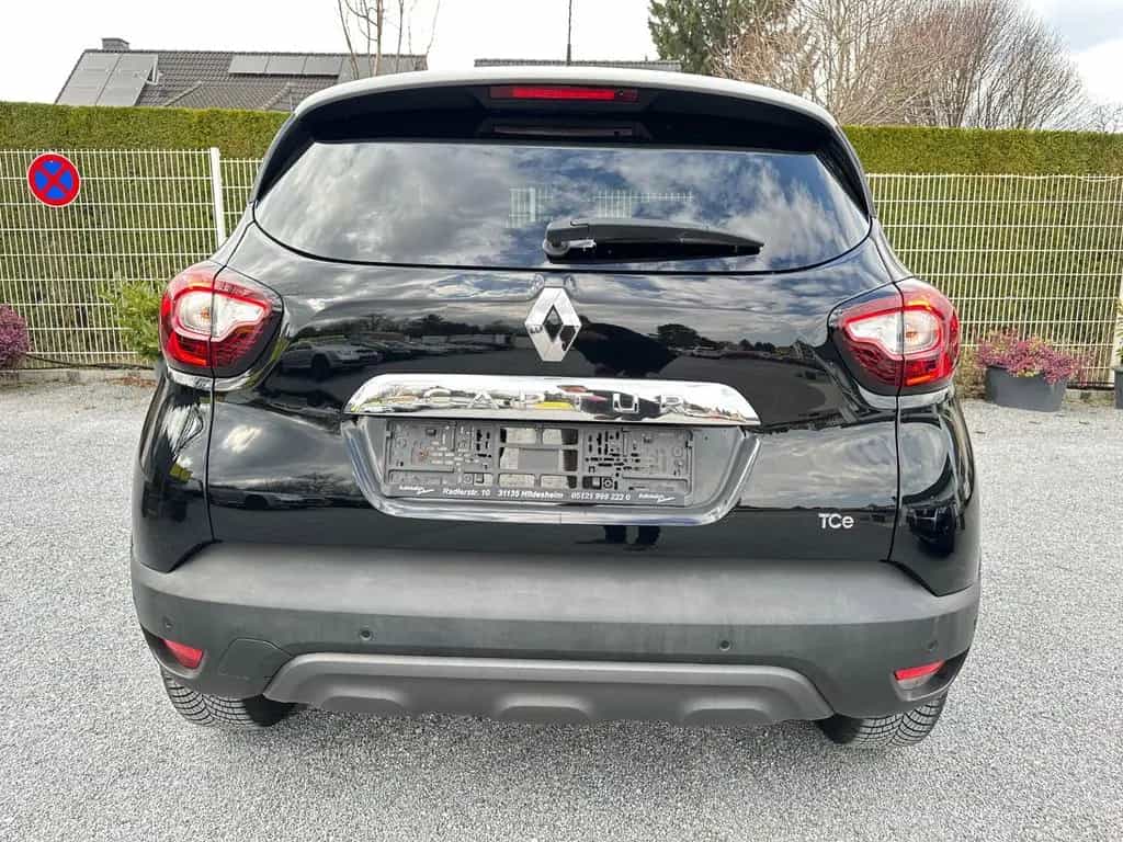 Renault Captur BOSE Edition Automatik LED 01/2018-photo-4