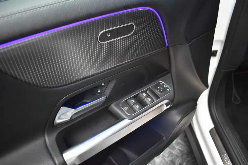 Mercedes-Benz GLB-Class d*PANORAMA*MULTIBEAM*NIGHT-PAKET*LED*SHZ 02/2023-photo-15