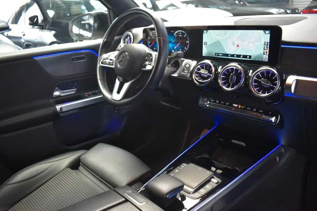 Mercedes-Benz GLB-Class d*PANORAMA*MULTIBEAM*NIGHT-PAKET*LED*SHZ 02/2023-photo-9