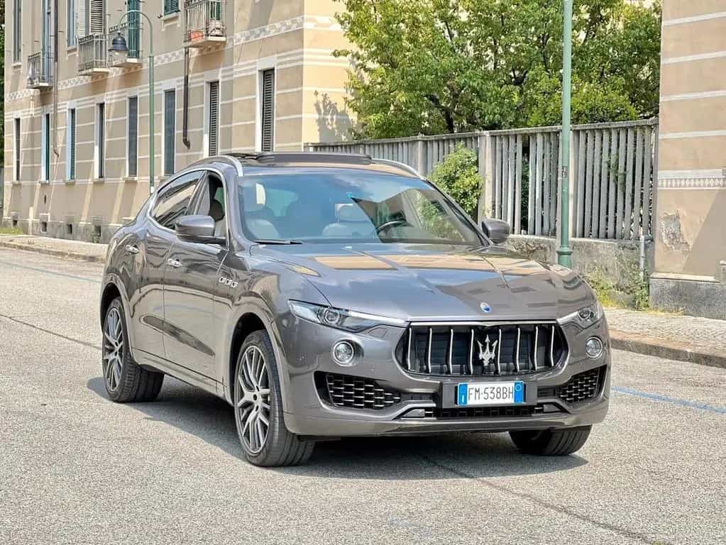 Maserati Levante V6 430 CV S AWD Granlusso 10/2017-photo-1