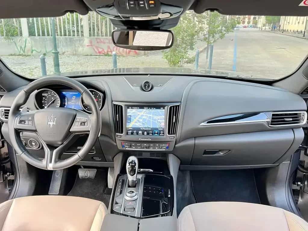 Maserati Levante V6 430 CV S AWD Granlusso 10/2017-photo-13